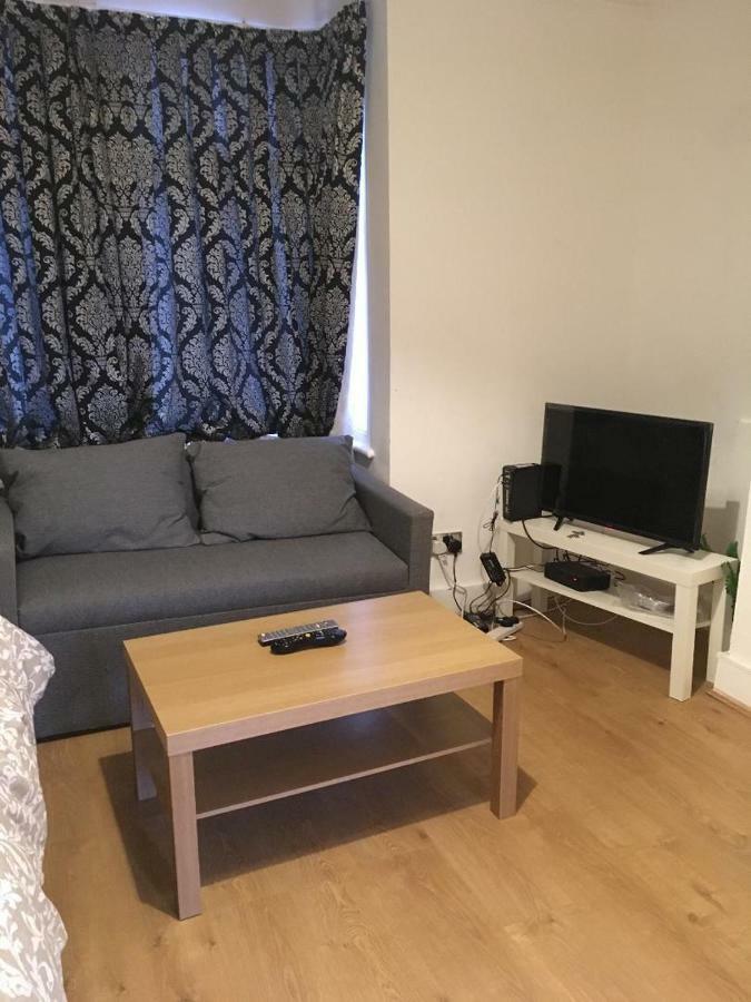 North London Studio Apartment Luaran gambar